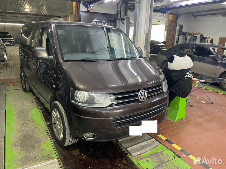 Лобовое стекло Volkswagen Multivan T5