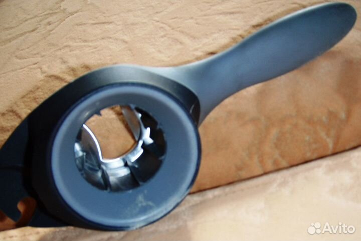 Открывалка и Орехокол Tupperware