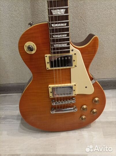 Электрогитара Grass Roots Les Paul