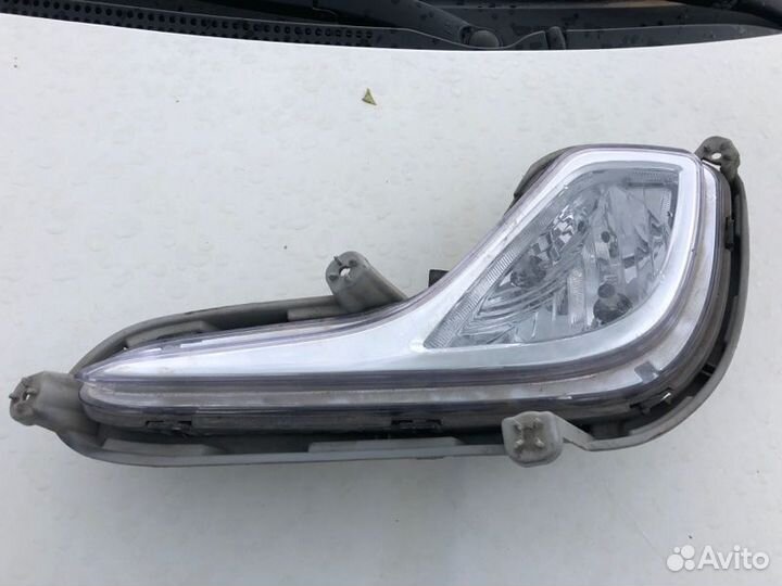Фара противотуманная передняя левая Hyundai