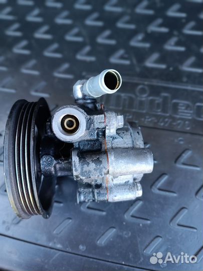 Гур насоса на Lexus RX., Toyota Harrier