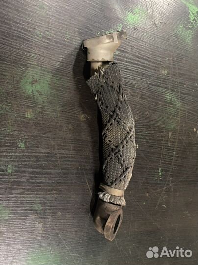 Трубка левого егр Discovery 4 3,0 306DT LR020547