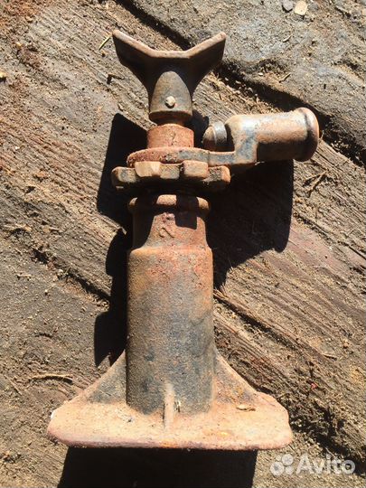 Винтовой домкрат СССР