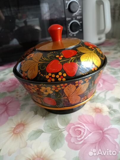 Деревянная посуда хохлома