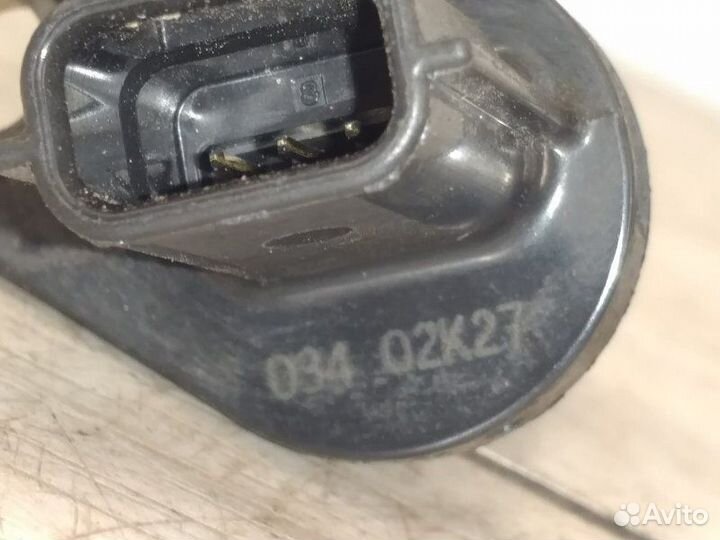 Датчик коленвала Nissan Note E11 HR16DE 2008