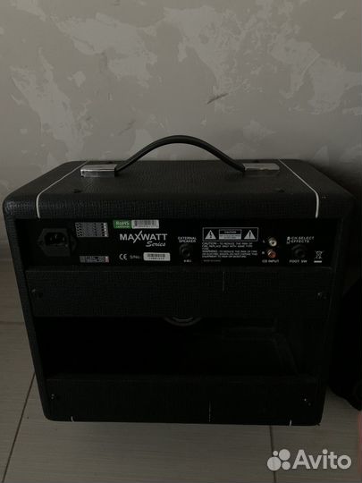 Электрогитара с комбиком бу