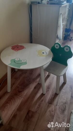 Детский стол и стул комплектом(дерево)