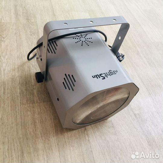 Световой прибор LED RGB светомузыка