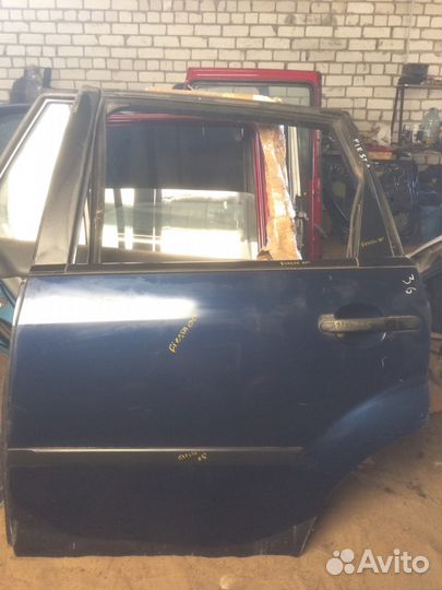 Дверь задняя левая Ford Fiesta mk5 2002-2008
