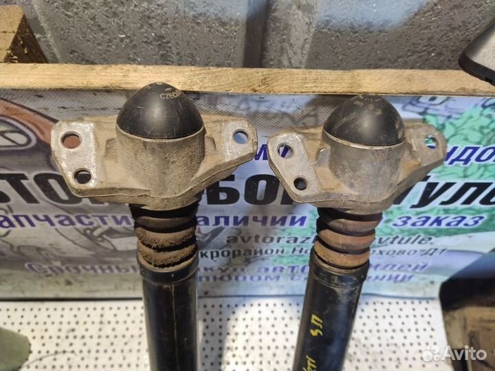 Амортизатор задний Skoda Yeti