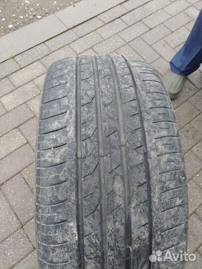 Nexen Roadian HP 21.5/50 R17 97H