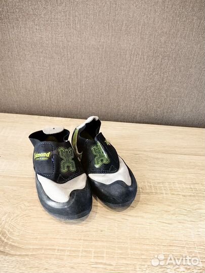 Скальные туфли детские