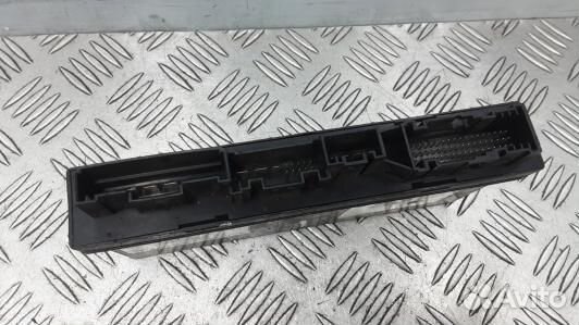 Блок управления BMW 5 E60/E61 (76F01NC02)