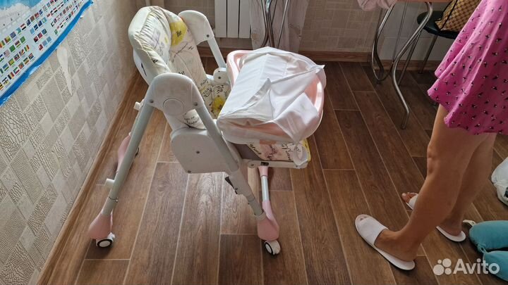 Стульчик для кормления Baby Tilly