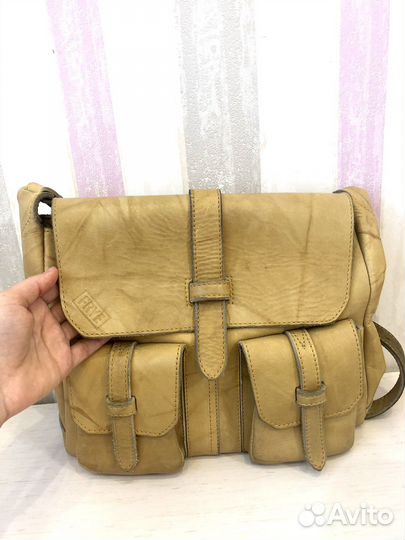 Кожаная сумка Frye