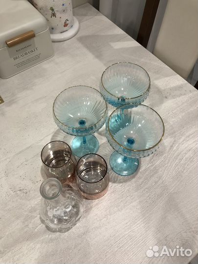 Бокалы фужеры вазы