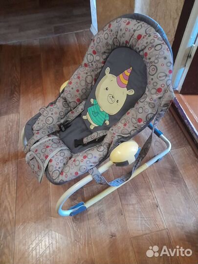 Шезлонг детский