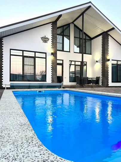 Дом 140 м² на участке 5 сот.