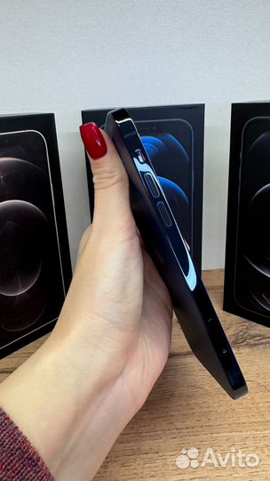 iPhone 12 Pro, 256 ГБ