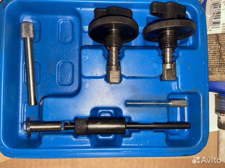 Инструмент для ремонта авто