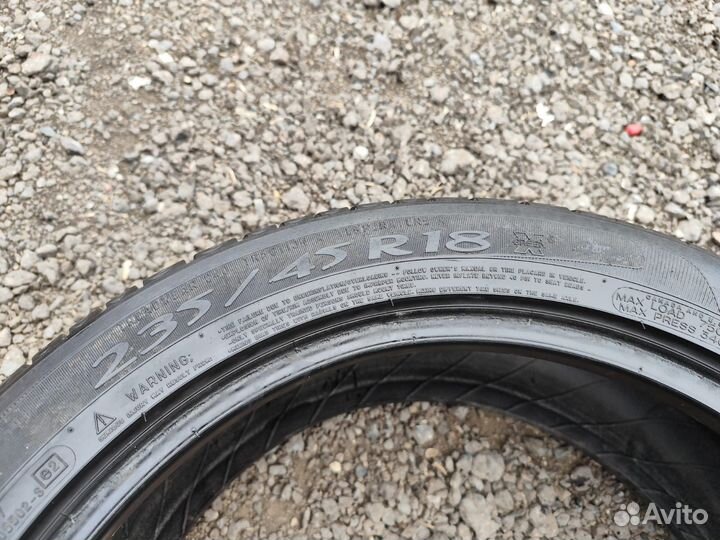 Michelin Primacy HP 235/45 R18 98W