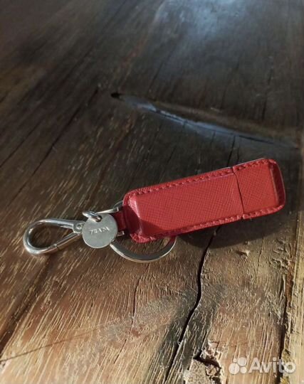 Брелок флешка Prada оригинал