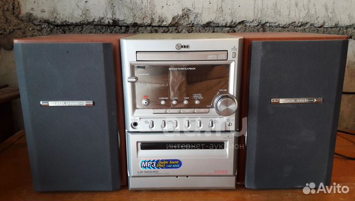 Музыкальный центр LG lx-m340