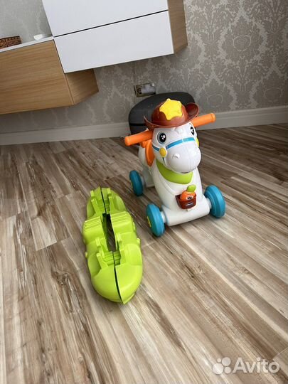 Детская качалка лошадь