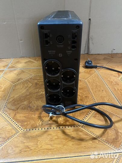 Ибп APC Back-UPS Pro 900