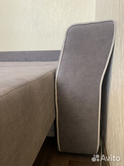 Диван прямой раскладной