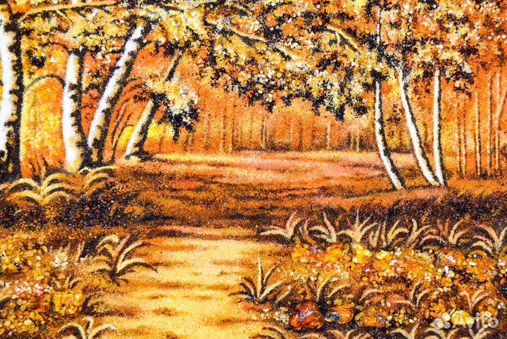 Картина из янтаря - Пейзаж в лесу Array