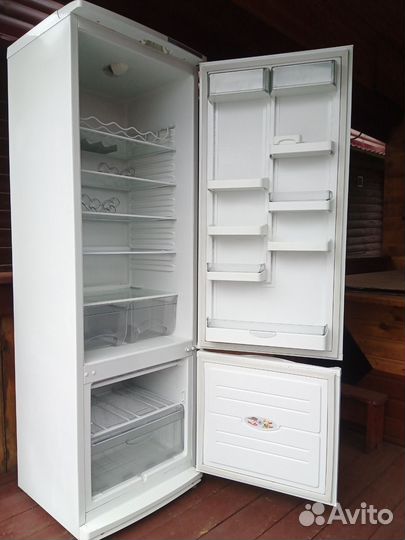 Холодильник атлант бу