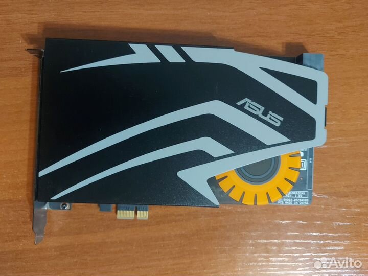 Звуковая карта asus strix soar
