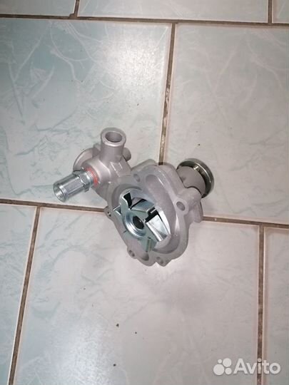 Насос водяной помпа УАЗ