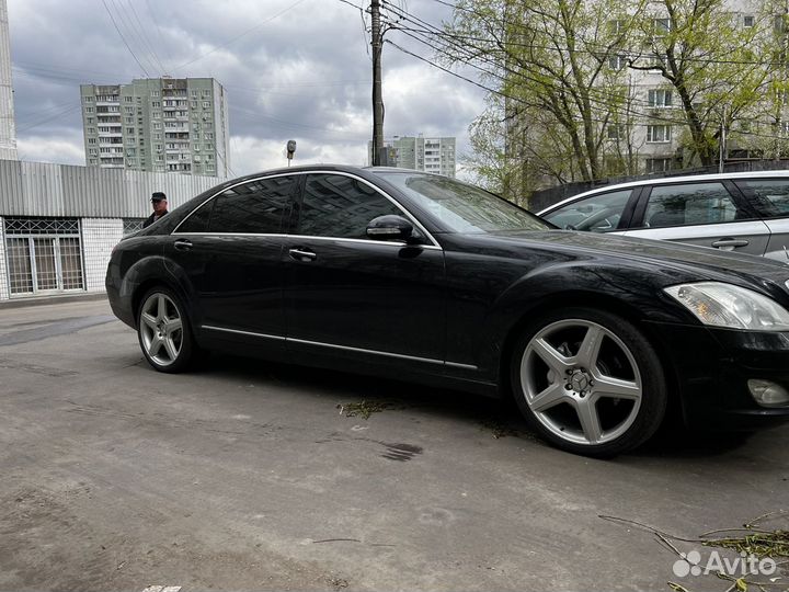 Оригинальные колеса R20 AMG Mercedes W221