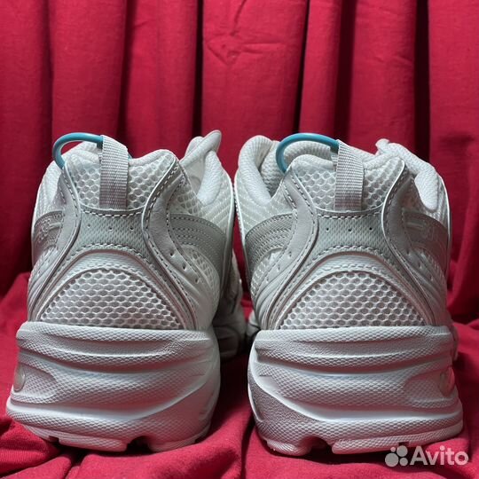 Оригинал Кроссовки New Balance 530 (43)