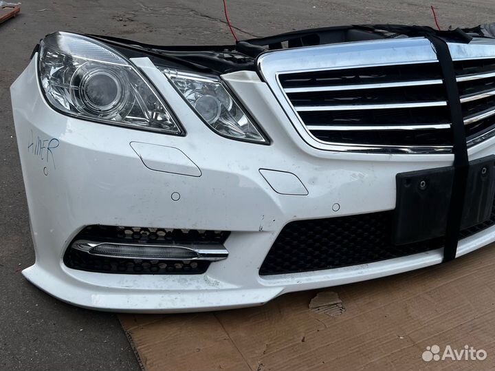 Телевизор в сборе Mercedes W212