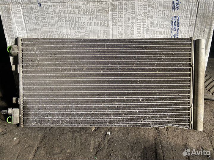 Радиатор кондиционера Renault Megane 3