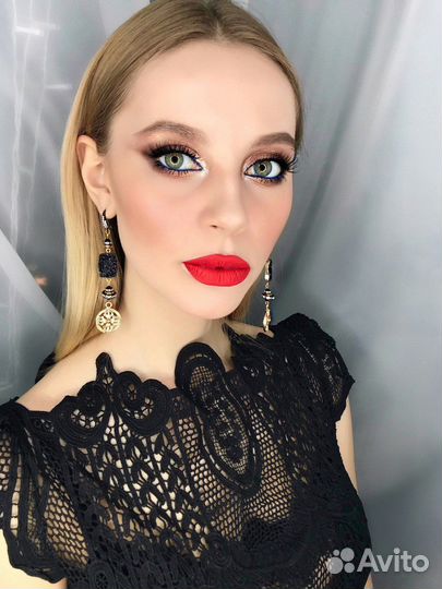 Визажист- Бровист