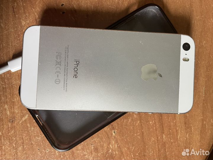iPhone 5S, 32 ГБ