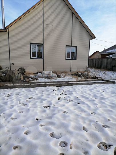 Дом 93,7 м² на участке 8 сот.