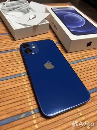 Телефон iPhone 12 mini