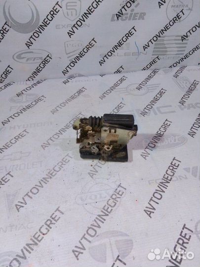 Замок двери задней правой Лада Ларгус