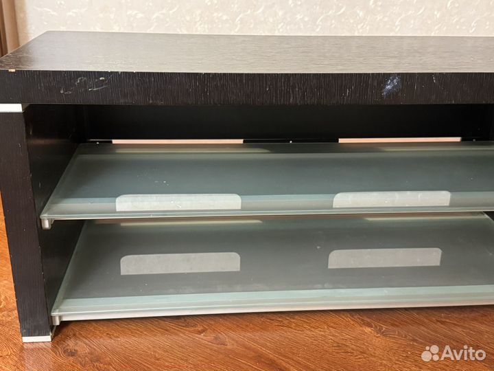 Тумба под телевизор