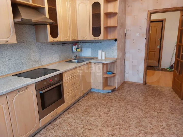 2-к. квартира, 56 м², 14/16 эт.