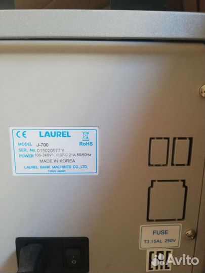 Счетчик банкнот Laurel J-700