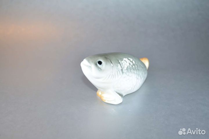 Вобла малая фарфоровая статуэтка