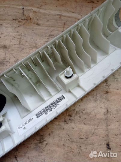 Обшивка правой стойки Фольксваген Пассат сс