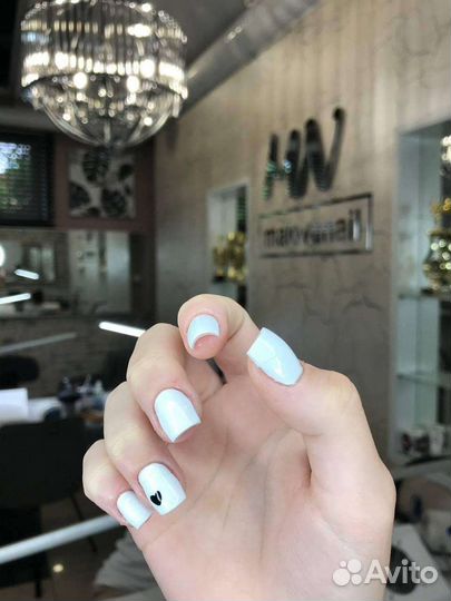 Наращивание ногтей