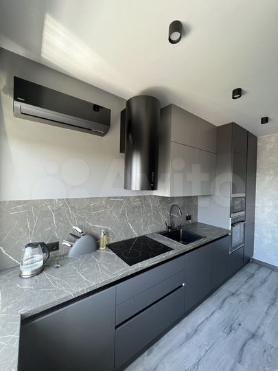 3-к. квартира, 80 м², 21/22 эт.
